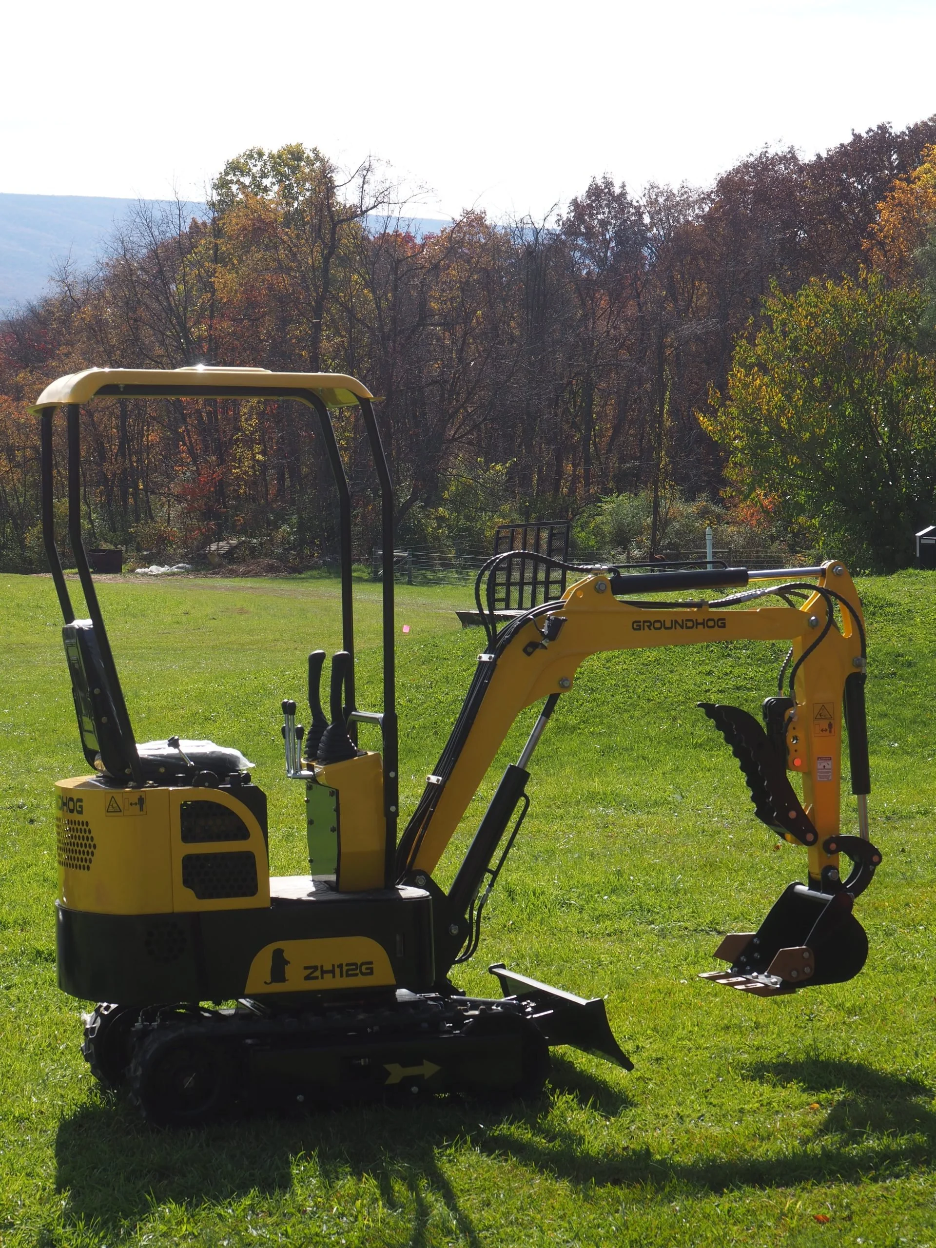 ZH12G | Mini Excavator — Mini Excavators in Central Texas
